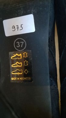 975* PIURE jolies bottes noires cuir nubuck (37)