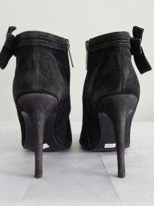 121C* LIU JO superbes boots noirs cuir (40)