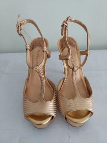 77C * Gianni BINI - jolies sandales high heels (36)