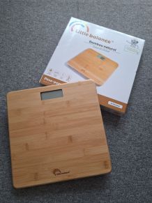 Pèse-personne électronique Little Balance en bambou naturel