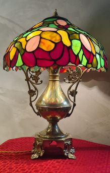 Lampe bronze ancienne et abat jour verre vitrail style tiffa