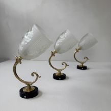 LOT 3 ANCIENNES APPLIQUES EN VERRE MOULE  VINTAGE