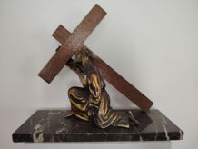 Statuette  vintage en régule jésus christ