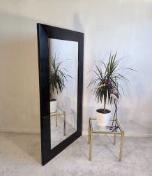 Très beau grand miroir intemporel, noir laqué Barbara Barry 