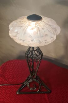 lampe fer forgé 1930 abat jour opaline clichy tres belle 39x