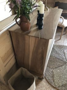 Commode ancienne en noyer 