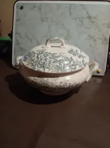 Très belle soupière faïence de Givors