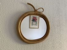 Miroir vintage 1970 pomme rotin osier fruit - 35 x 32 cm