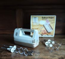Batteur Major electronic Moulinex (modèle 680)
