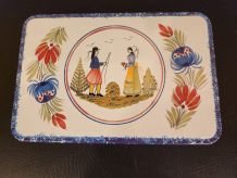 Boîte à gâteaux rétro – motif folklorique, métal peint