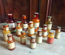 Rare ! 14 anciens flacons de pharmacie (flacons d'apothicair