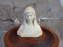 Buste de Notre Dame de Lourdes en cire signé Charles Maillar