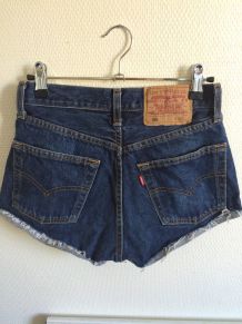 Short en jean Levi's