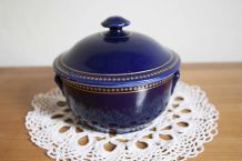 bonbonnière bleue avec liseret or