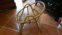 Chaise en rotin pour enfant vintage