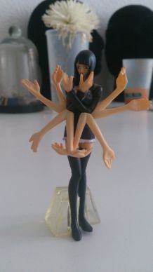Figurine One piece Nico Robin pas cher
