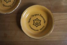 coupelles, cendriers Veuve Clicquot