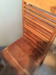 Lot de 4 chaises en bois exotique