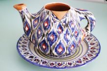 Théière originale motif ethnique ikat