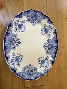 plat en porcelaine