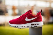 Air max tavas rouge