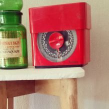 Balance Terraillon rouge