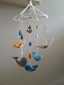 Mobile bébé baleines 