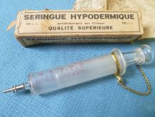 ancienne seringue hypodermique 10CC en cristal + boite