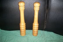 2 MOULINS A POIVRES GEANTS 40 cm de haut 