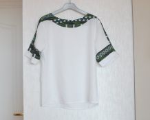 T-shirt blanc imprimé géométrique vert - Taille L