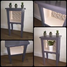 Superbe chevet ou petite table 