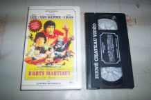 K7 VIDEO les plus beaux combats bruce lee van damme etc ..