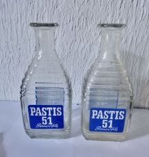 2 ANCIENNES CARAFES PASTIS 45 ET PERNOD