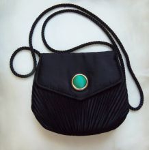 Pochette de soirée noire à porter en bandoulière ou à l'épaule, vintage