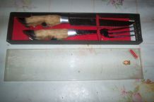 COFFRET CHASSE COUTEAU ET FOURCHETTE A GIGOT MANCHE PATTES DE BICHES 