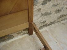 lit  à  croissillons vintage