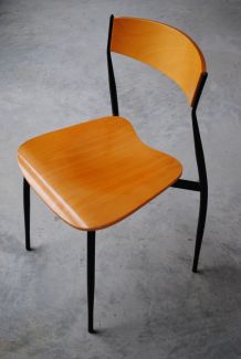 2 Chaises bois pied métal vintage