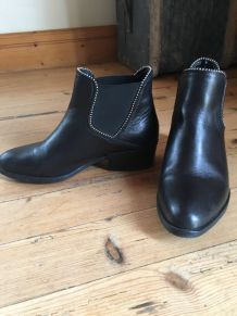 bottines noires André chelsea boots