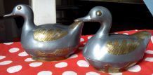 Canards anciens en étain et laiton - boite / vide poche