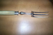 ancienne fourchette à gigot metal et corne de vache 