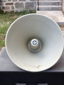 Enceinte et haut parleur 