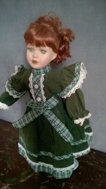 " Anne " poupée en porcelaine