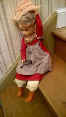 " Eloïse " poupée ancienne rétro, vintage , marque MIGLIORATI 