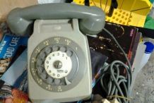 Téléphone année 80
