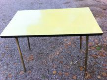 table jaune formica 
