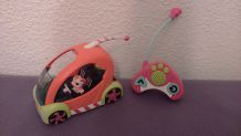 Voiture télécommandée Petshop