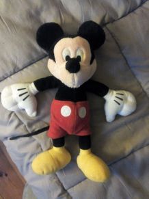 Peluche Mickey - 30 cm