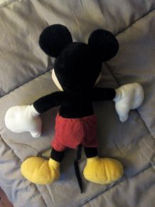 Peluche Mickey - 30 cm