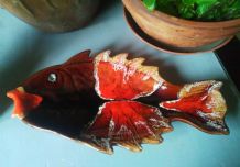 Céramique style Vallauris en forme de poisson
