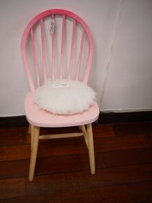Chaise rose dégradée style Ercol